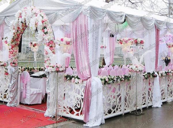 Hàng rào CNC trang trí cưới
